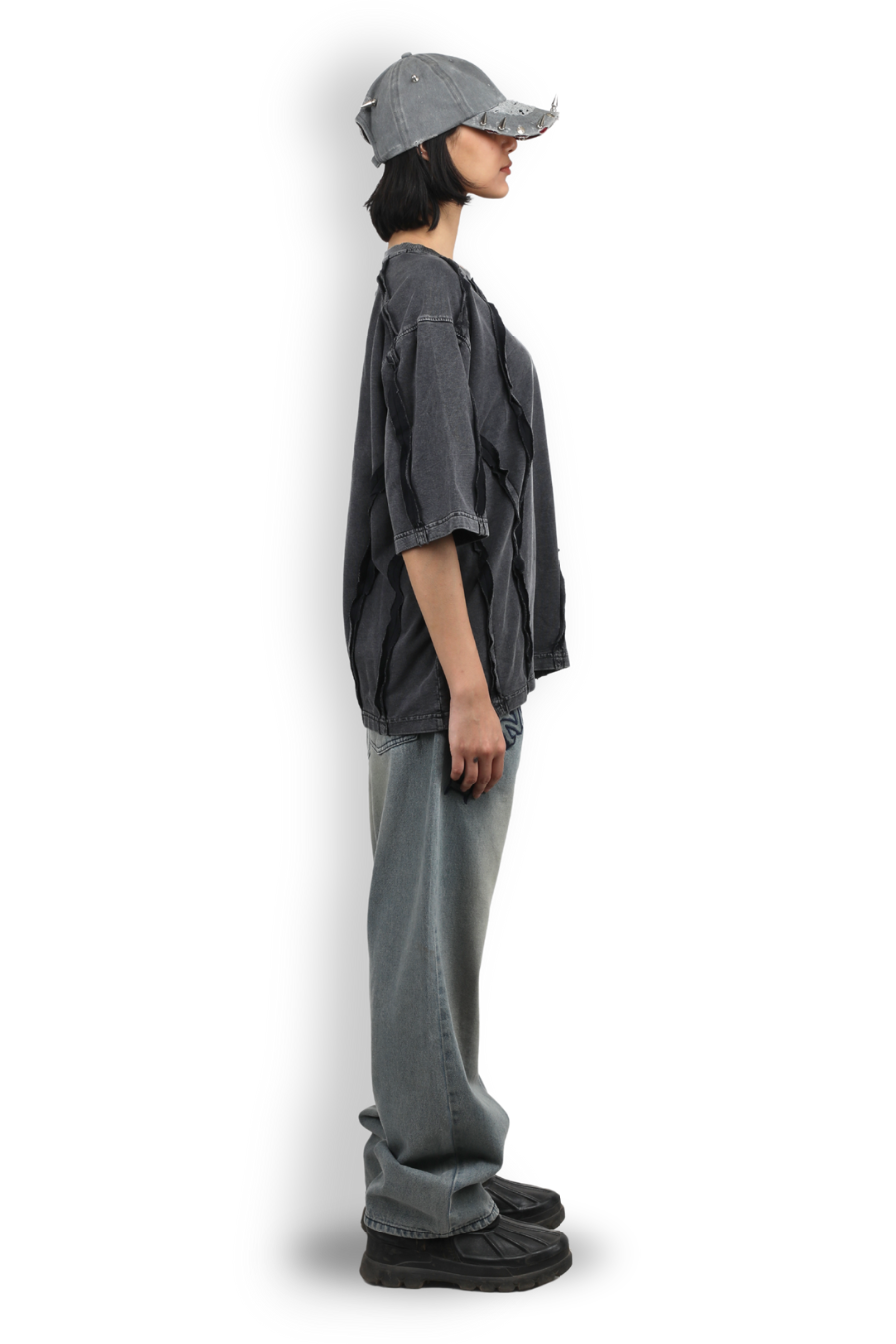 Scarstitch Tee - Charcoal black