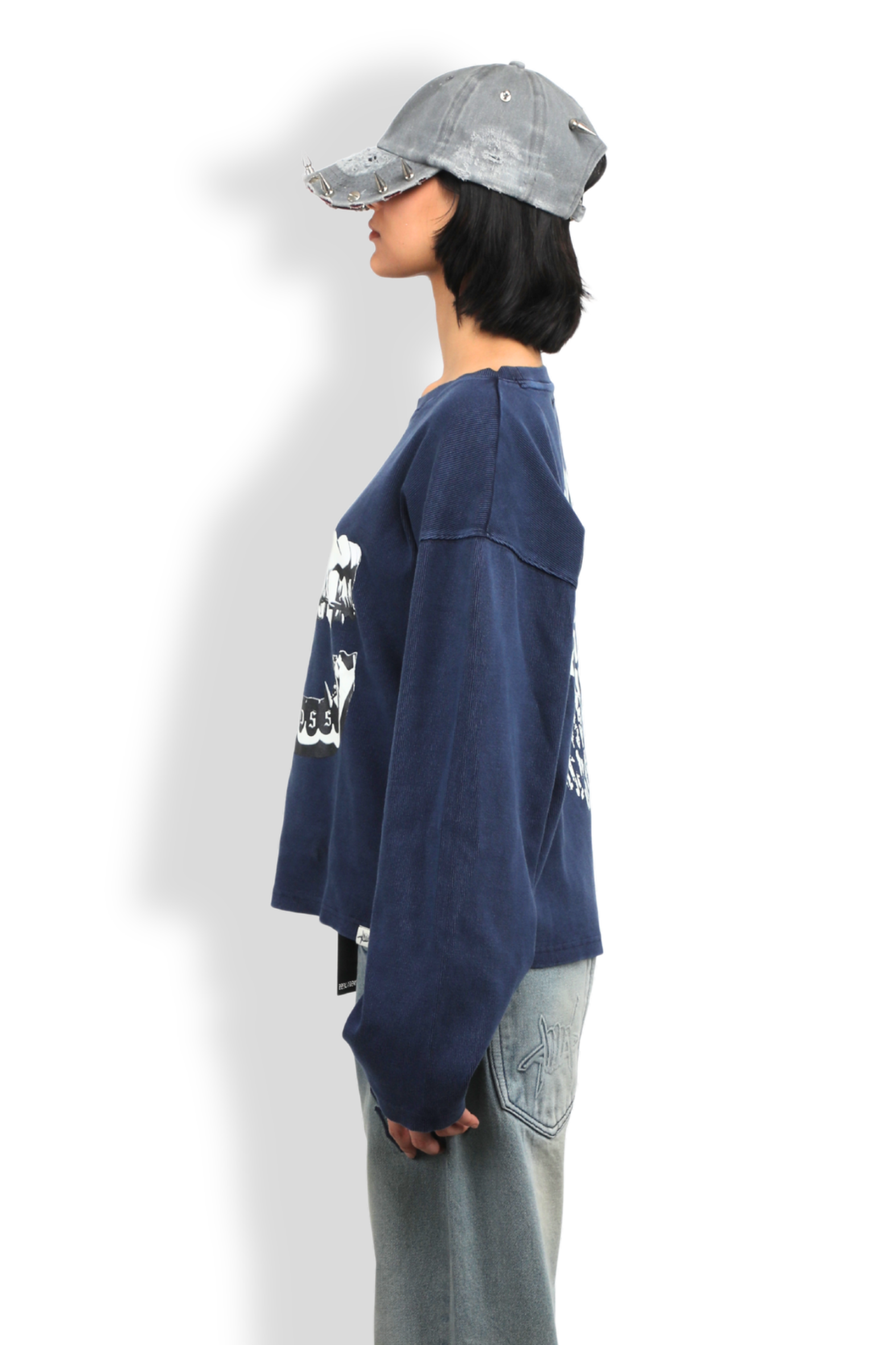 Escaped Fangs Pullover