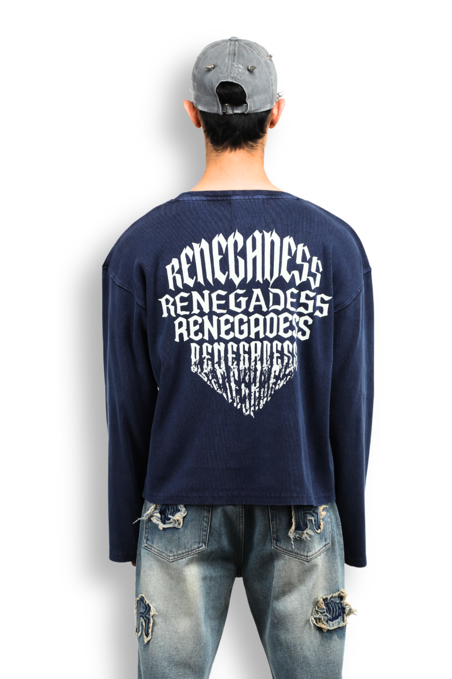 Escaped Fangs Pullover