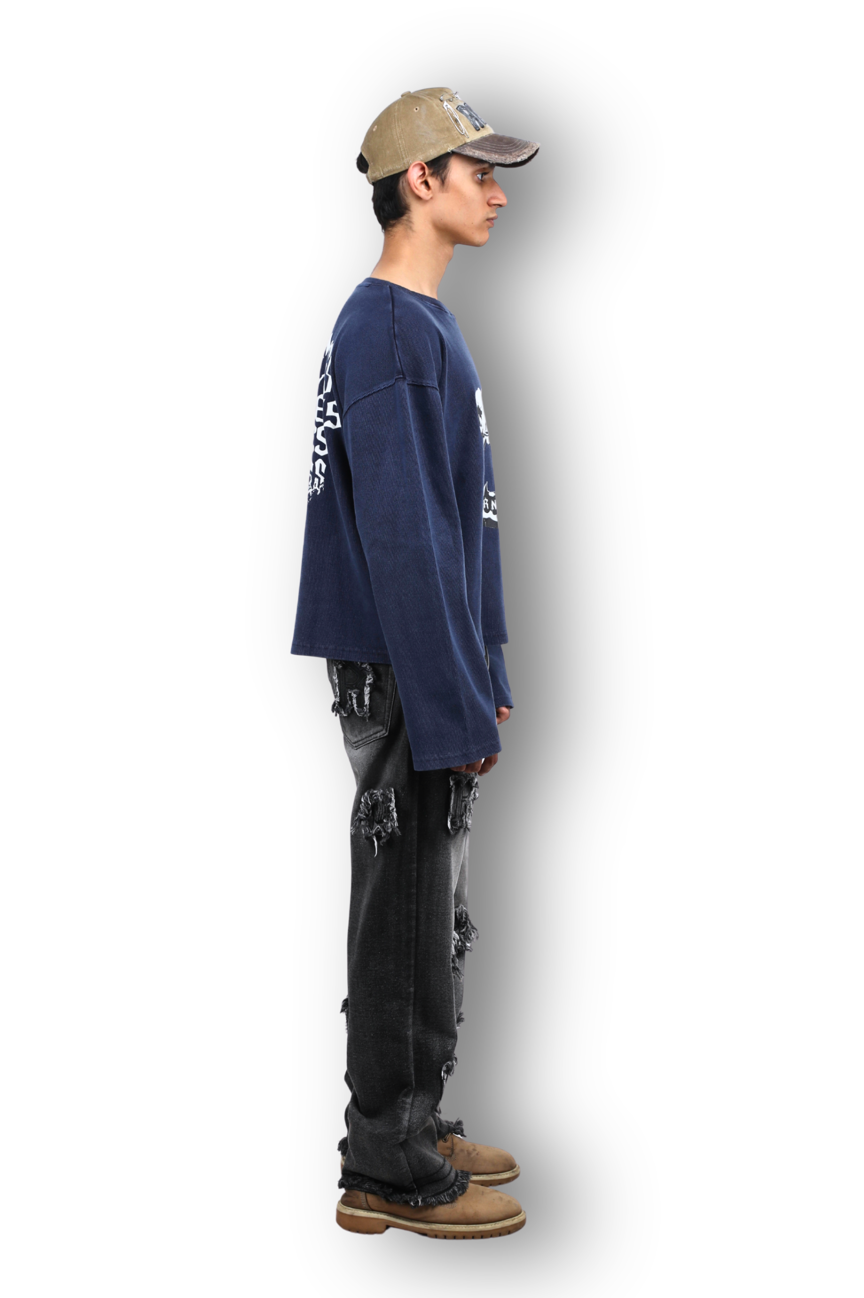 Escaped Fangs Pullover